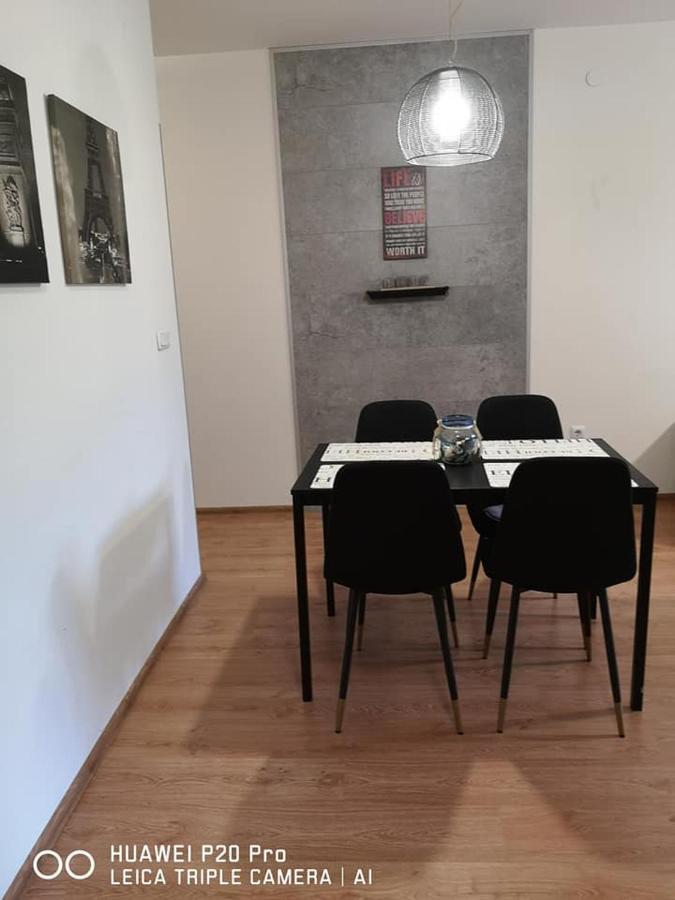 Sea Garden Apartment Idm Varna Eksteriør bilde
